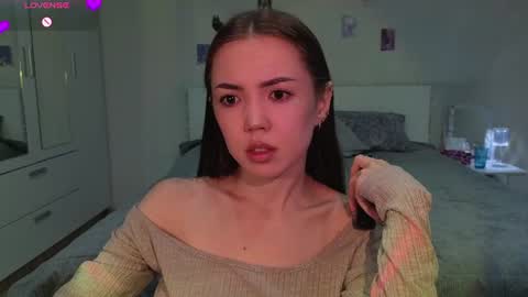 Snapshot of sweetieee_kira chatting on 07/08/26, 03:11 sweetieee_kira online show from 07/08/26, 03:11