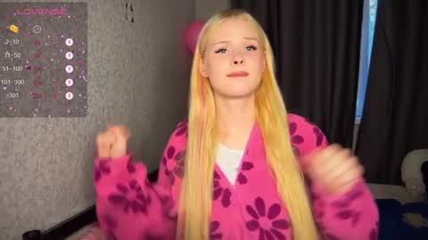 sweetie Lisa3 online show from 12/09/24, 10:22