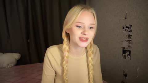 sweetie Lisa3 online show from 01/04/25, 04:12