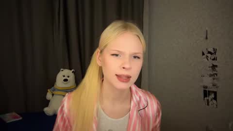 sweetie Lisa3 online show from 01/10/25, 04:44