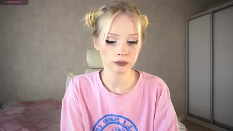 sweetie Lisa3 online show from 03/11/25, 01:56