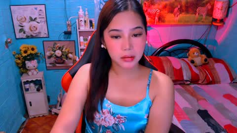 Nicole online show from 01/27/25, 04:01