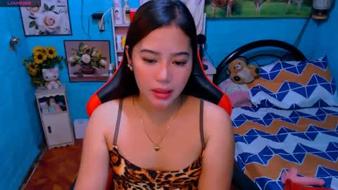 Nicole online show from 03/07/25, 09:06