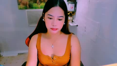 Nicole online show from 10/26/25, 02:06