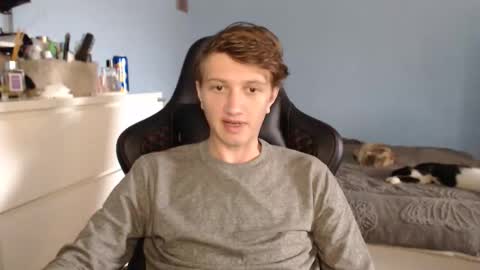 Snapshot of sweetietwin chatting on 02/22/26, 07:40 CAT online show from 02/22/26, 07:40