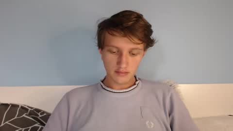 Snapshot of sweetietwin chatting on 02/24/26, 11:19 CAT online show from 02/24/26, 11:19