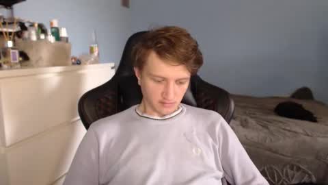 Snapshot of sweetietwin chatting on 02/28/26, 08:04 CAT online show from 02/28/26, 08:04