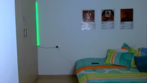 SWEETJAMES  online show from 02/16/25, 08:00