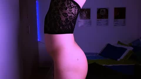 SWEETJAMES  online show from 03/04/25, 08:49