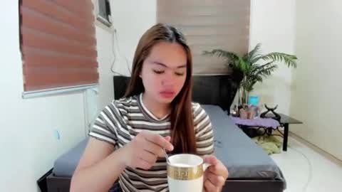 Snapshot of sweetkayexx chatting on 02/21/26, 10:38 SWEET KEYA online show from 02/21/26, 10:38