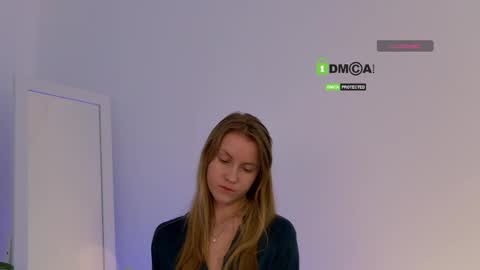 SweetKira1 online show from 04/27/26, 03:21