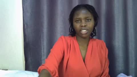 Snapshot of sweetkirrie chatting on 07/15/26, 12:21 sweetkirrie online show from 07/15/26, 12:21