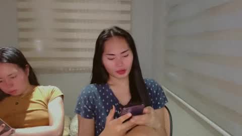 Snapshot of sweetladyboyx chatting on 12/19/24, 12:34   online show from 12/19/24, 12:34