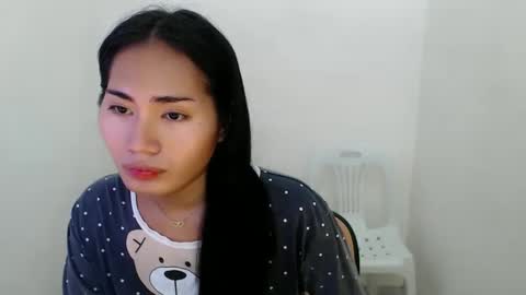 Snapshot of sweetladyboyx chatting on 01/17/25, 01:36   online show from 01/17/25, 01:36
