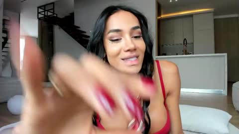 Laura Saenz  Geminis online show from 05/10/26, 03:06