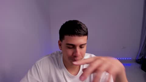 Lian online show from 01/27/25, 09:34