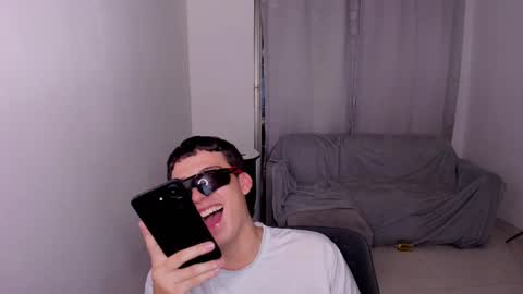 Lian online show from 03/02/25, 06:16