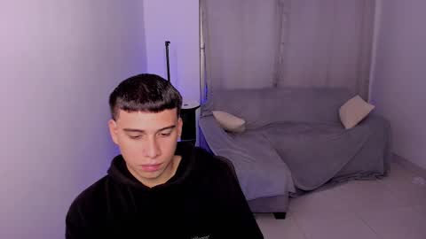 Lian online show from 03/05/25, 07:38