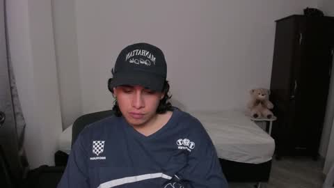 Lian online show from 12/21/25, 01:35