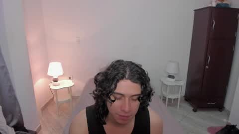 Lian online show from 04/19/26, 01:16