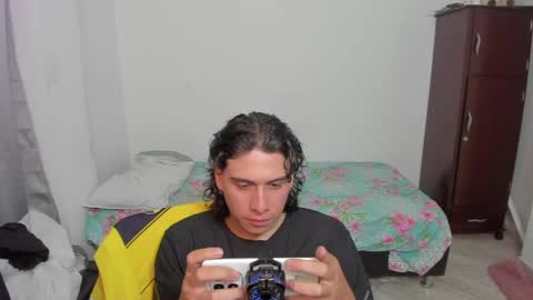 Snapshot of sweetlian_04 chatting on 05/16/26, 02:19 Lian online show from 05/16/26, 02:19