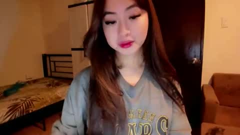 Zoe online show from 10/29/25, 05:20