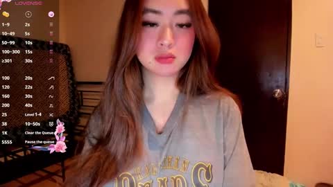 Snapshot of sweetlovepinay04 chatting on 06/10/26, 07:07 Zoe online show from 06/10/26, 07:07