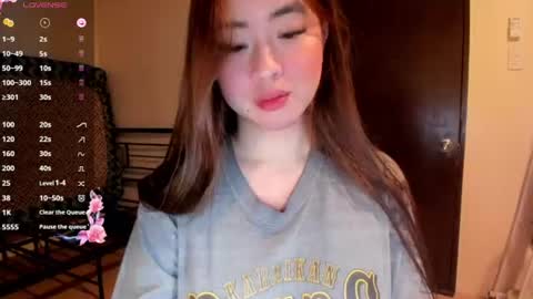 Snapshot of sweetlovepinay04 chatting on 07/01/26, 06:59 Zoe online show from 07/01/26, 06:59