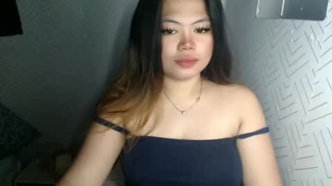 Snapshot of sweetlover_nicole chatting on 06/10/26, 12:22 NICOLE online show from 06/10/26, 12:22