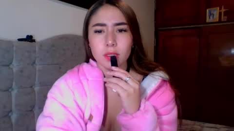 Snapshot of sweetmaddiee_ chatting on 09/26/25, 11:42 Maddie online show from 09/26/25, 11:42