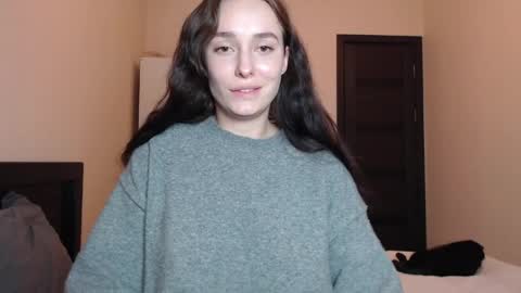 Mia online show from 03/31/26, 07:58