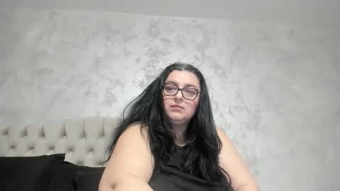 Snapshot of sweetmiki9 chatting on 03/01/26, 07:49 sweetmiki9 online show from 03/01/26, 07:49