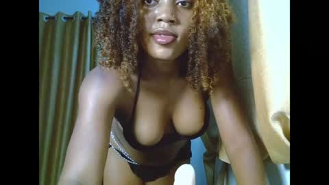 sweetmila9 online show from 04/12/26, 04:06