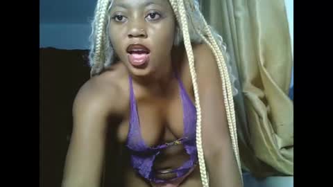 sweetmila9 online show from 06/30/26, 06:58