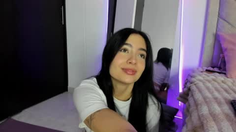 sweetmili133 online show from 03/25/26, 09:04