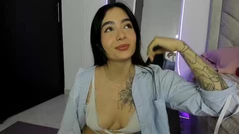 sweetmili133 online show from 04/13/26, 12:21