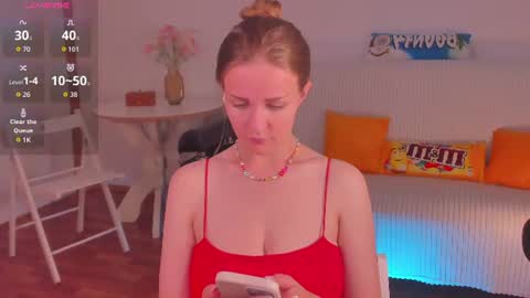 Swetmilkis online show from 07/31/26, 11:53