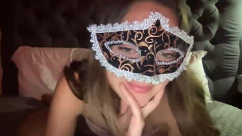 Misty online show from 11/12/25, 04:46