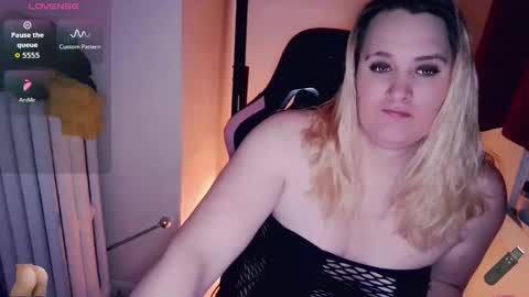 SweetMorgan online show from 05/04/26, 01:23