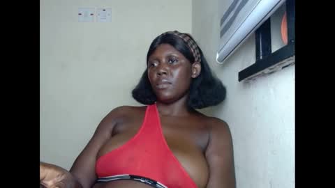 Snapshot of sweetnectarx chatting on 02/23/25, 02:07 sweetnectarx online show from 02/23/25, 02:07