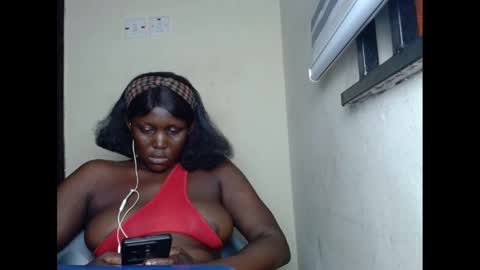 Snapshot of sweetnectarx chatting on 02/24/25, 01:13 sweetnectarx online show from 02/24/25, 01:13