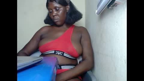Snapshot of sweetnectarx chatting on 02/27/25, 02:42 sweetnectarx online show from 02/27/25, 02:42