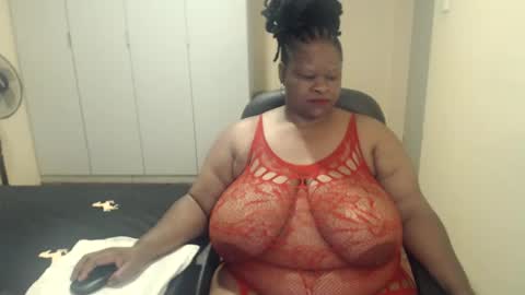 sweetnoziexxx online show from 02/15/25, 04:14