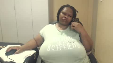 sweetnoziexxx online show from 10/25/25, 05:08