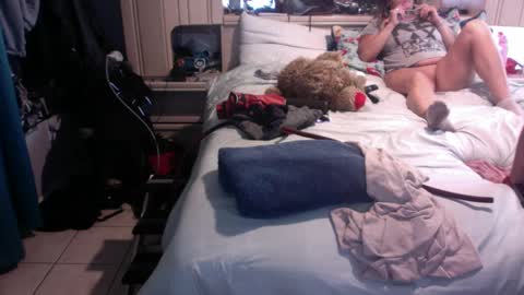 Snapshot of sweetnsexy95 chatting on 12/09/24, 10:52 WeAim2PZzz online show from 12/09/24, 10:52