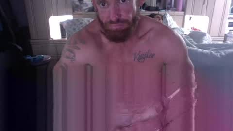 Snapshot of sweetnsexy95 chatting on 12/15/24, 06:37 WeAim2PZzz online show from 12/15/24, 06:37