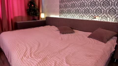 Nastya and Johnny online show from 12/21/24, 06:41