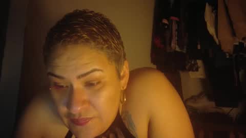 sweetp3ach29 online show from 12/29/24, 06:35