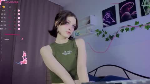 Anya online show from 10/11/25, 08:51