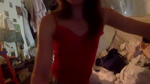 Snapshot of sweetpeach232323 chatting on 12/04/24, 03:48 sweetpeach232323 online show from 12/04/24, 03:48